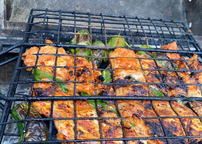 Caravan & On The Campsite *