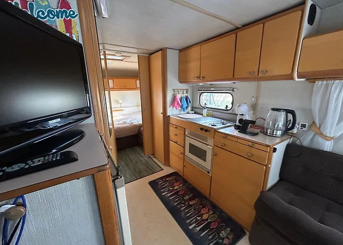 Caravan & On The Narva-Joesuu